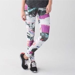 Lululemon Speed Tight III size 6